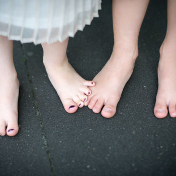 Kinderfotos - Geschwister - Füße