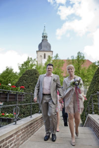 Hochzeit - Bautpaar - der Einzug