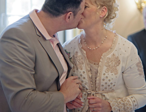 Hochzeit – Der Kuss