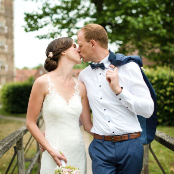 Hochzeit - Kuss - Laufend