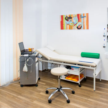 Dr. Siebecker - Neurologische Praxis - Behandlungszimmer Dr. Siebecker - Neurologische Praxis - Behandlungszimmer