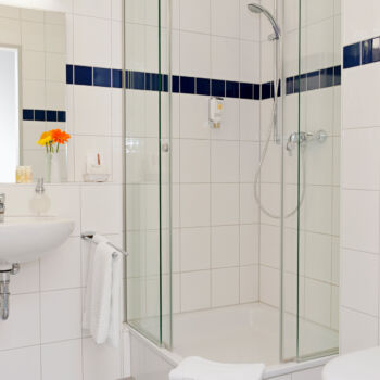 Johanniter Gästehaus - Badezimmer Johanniter Gästehaus - Badezimmer