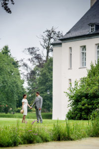 Hochzeit - Schloss Gartrop - Brautleute - Schloss